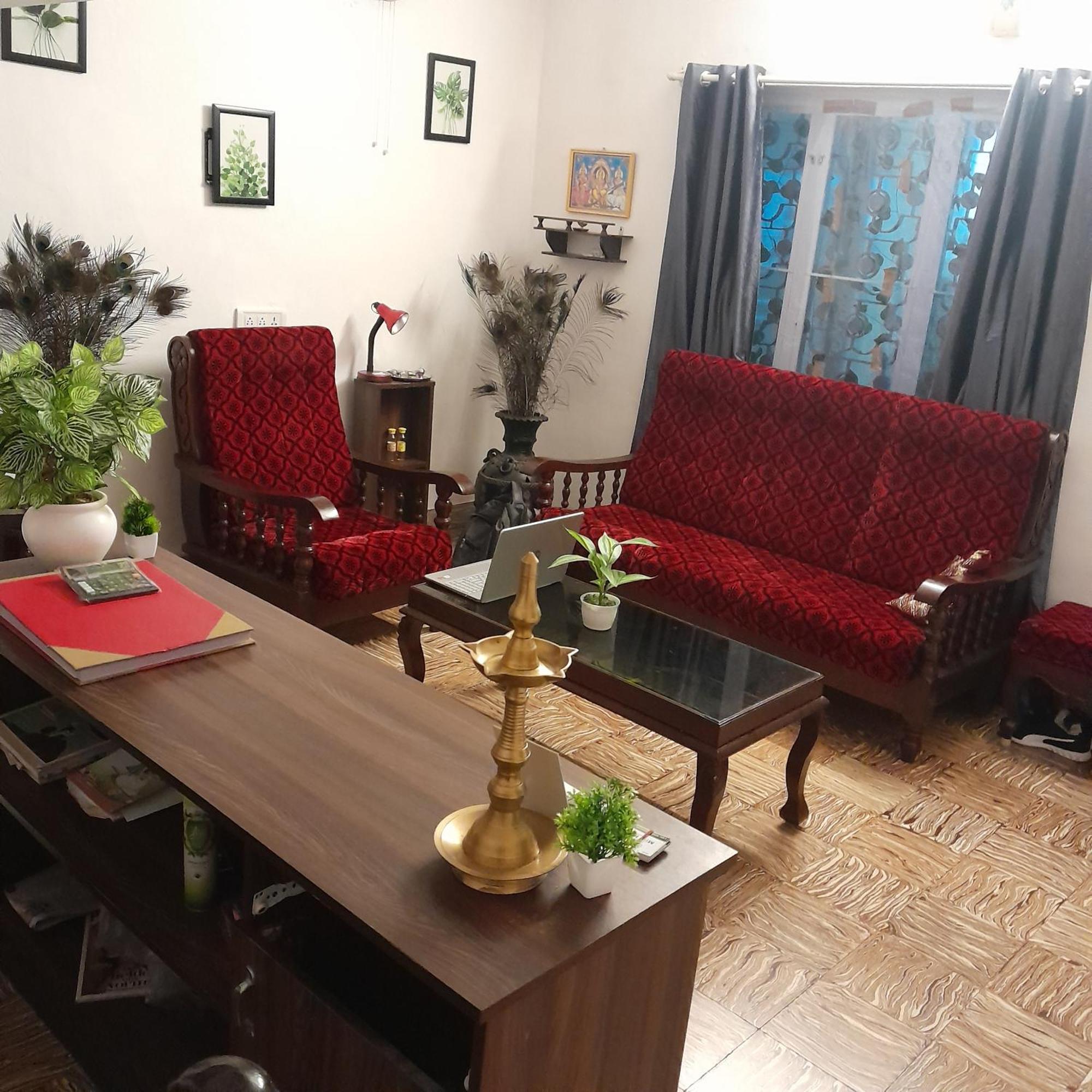 Kochi Mother Tree Inn מראה חיצוני תמונה